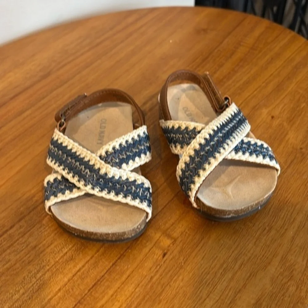 Unisex Mixed-Material Cross-Strap Sandals for Toddler